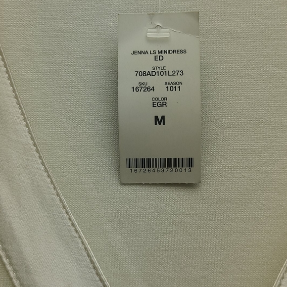 Dress - Picture 3 of 3